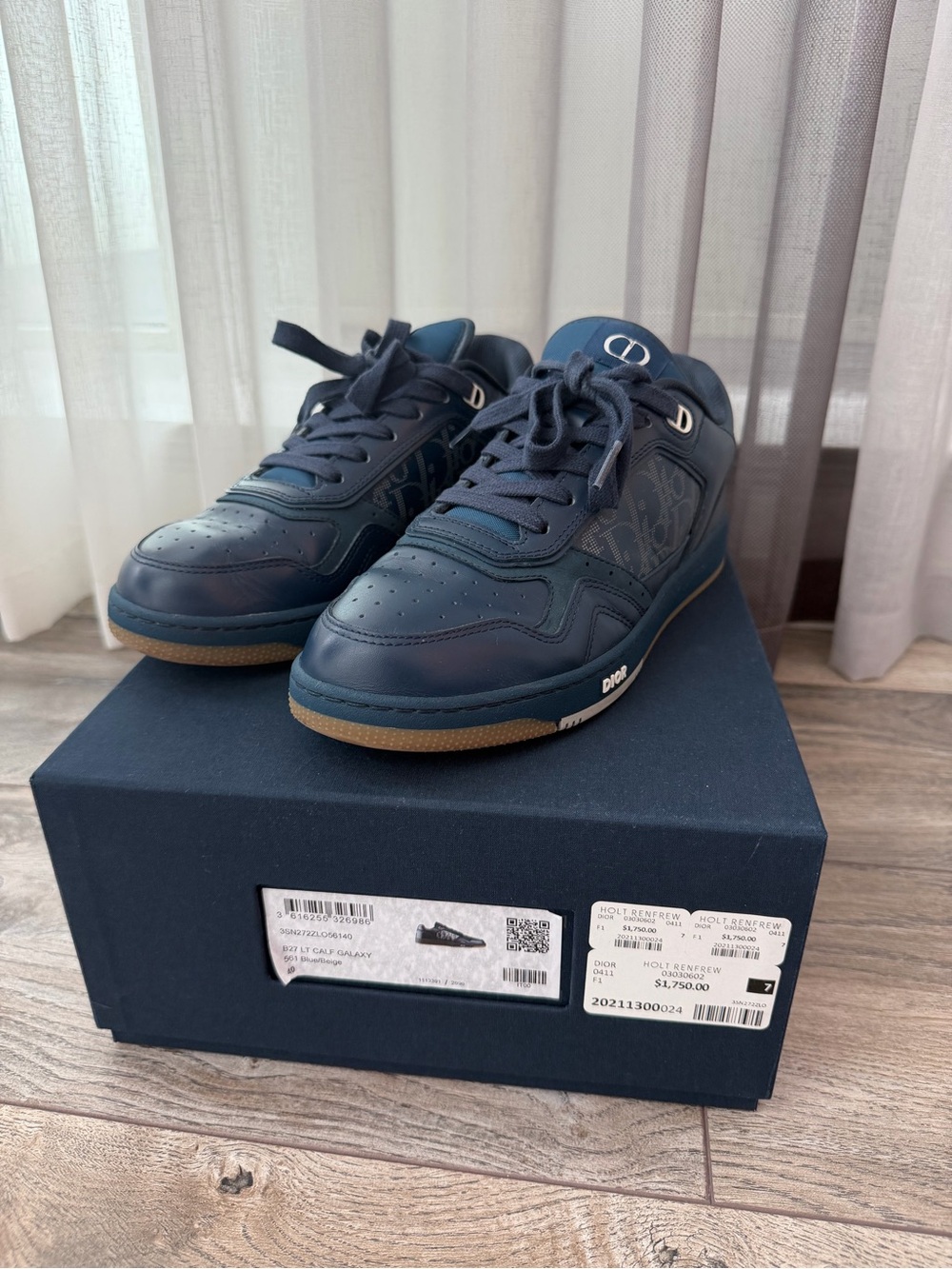 Dior Dark Blue Low-Top Sneakers